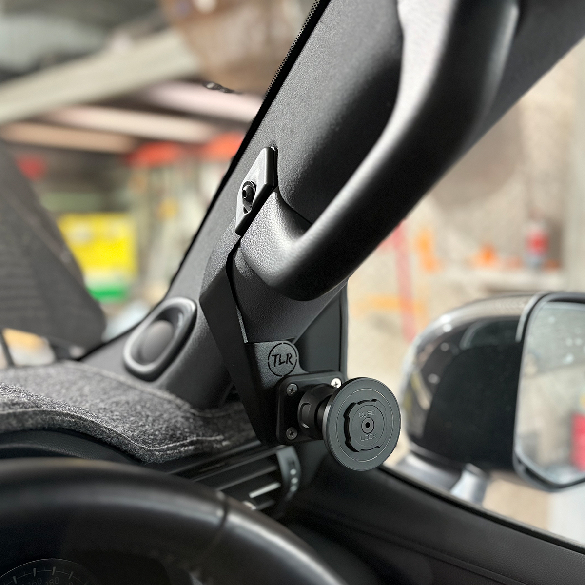 Quadlock Phone Mount and Charging Bundle - Toyota Landcruiser 300 Series - Drivers Side grab Handle - Image 2