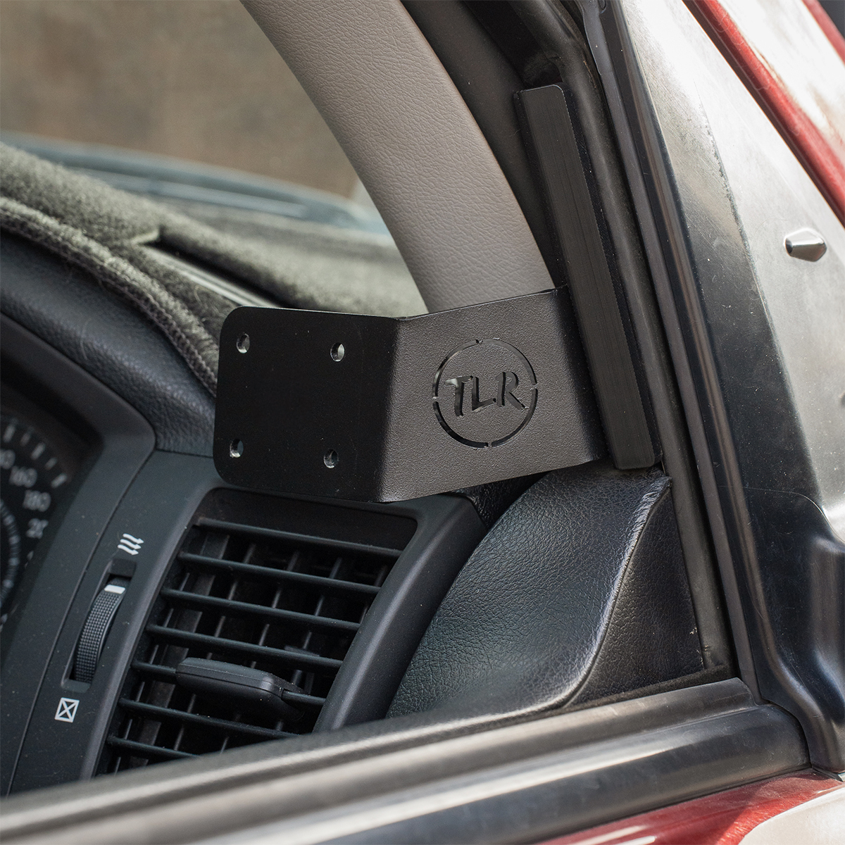Device Mount - Toyota Landcruiser 200 Series - Drivers Side Door/Pillar - Image 2